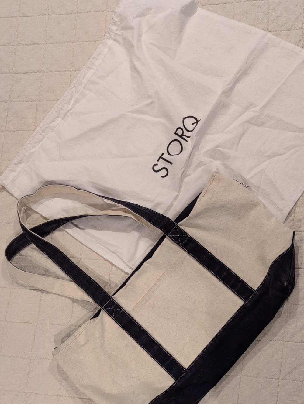 Storq Carryall Canvas Navy & Cream Diaper Bag - Picture 2 of 14
